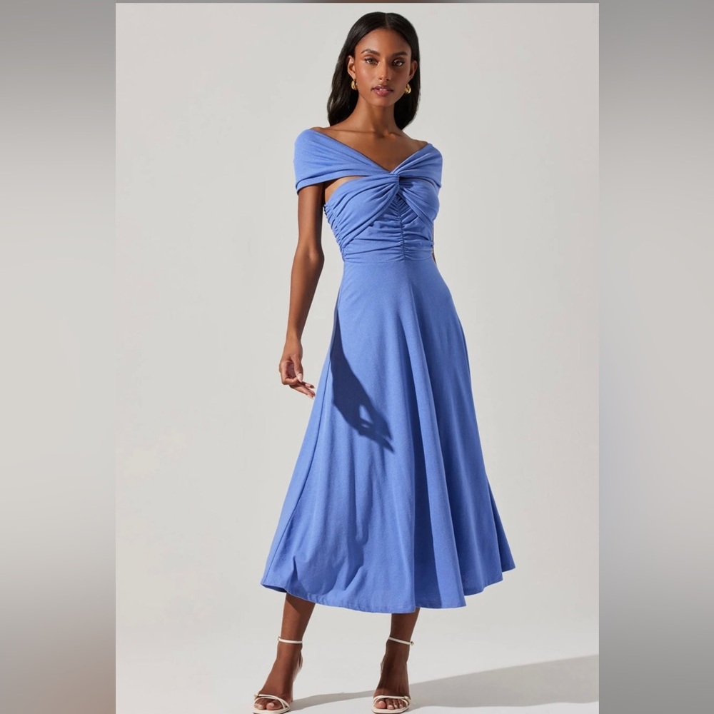 NWT ASTR the label BLUE Off-Shoulder Balto Dress Size Small